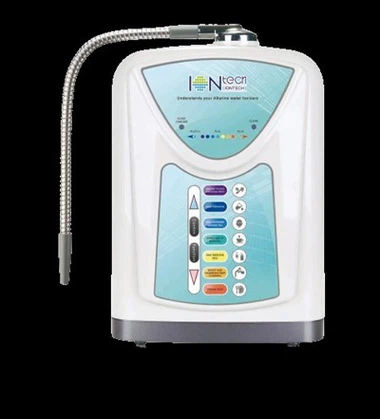 Dispositivo a ionizzatore d'acqua